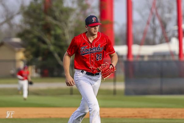 Upshaw Throws Perfect Game, Leads Bulldogs to Dominant 11-0 Victory Over Tattnall County